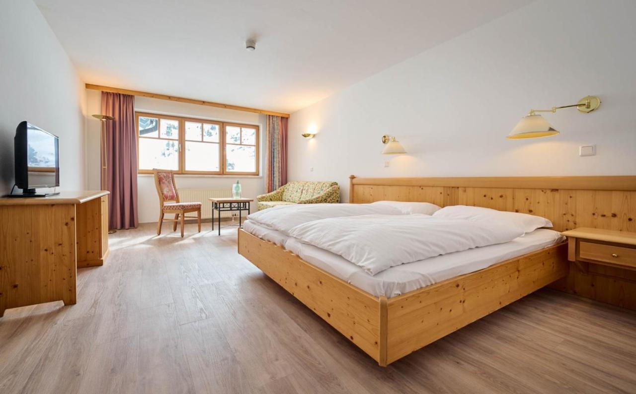 אוברטאורן Heart Hotel Aurora מראה חיצוני תמונה