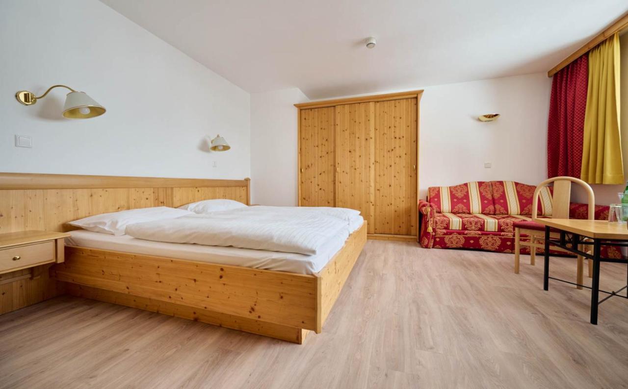 אוברטאורן Heart Hotel Aurora מראה חיצוני תמונה