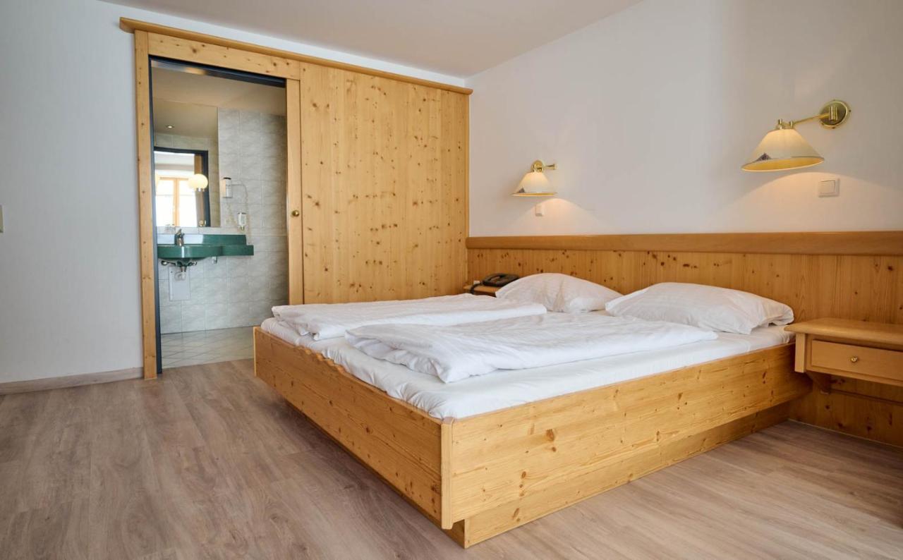 אוברטאורן Heart Hotel Aurora מראה חיצוני תמונה